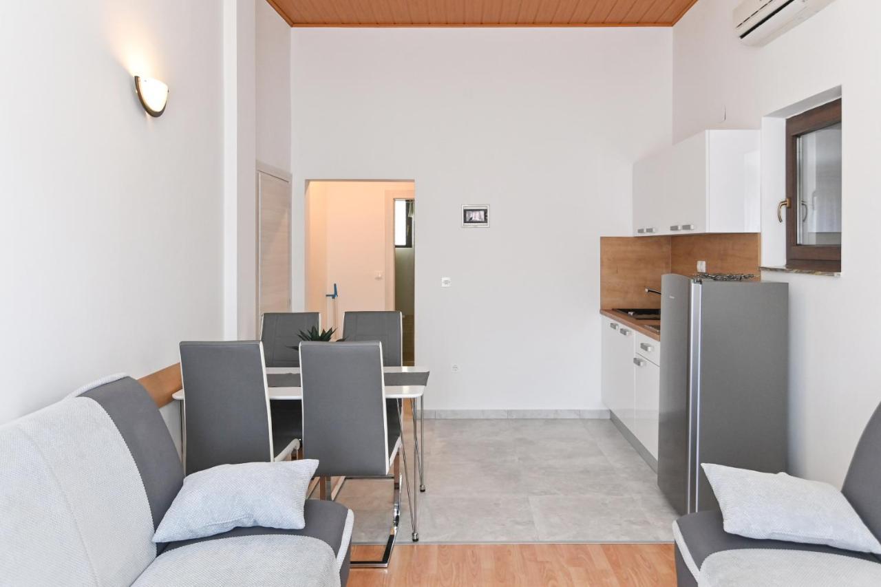 Apartments Andrea I バスカ エクステリア 写真