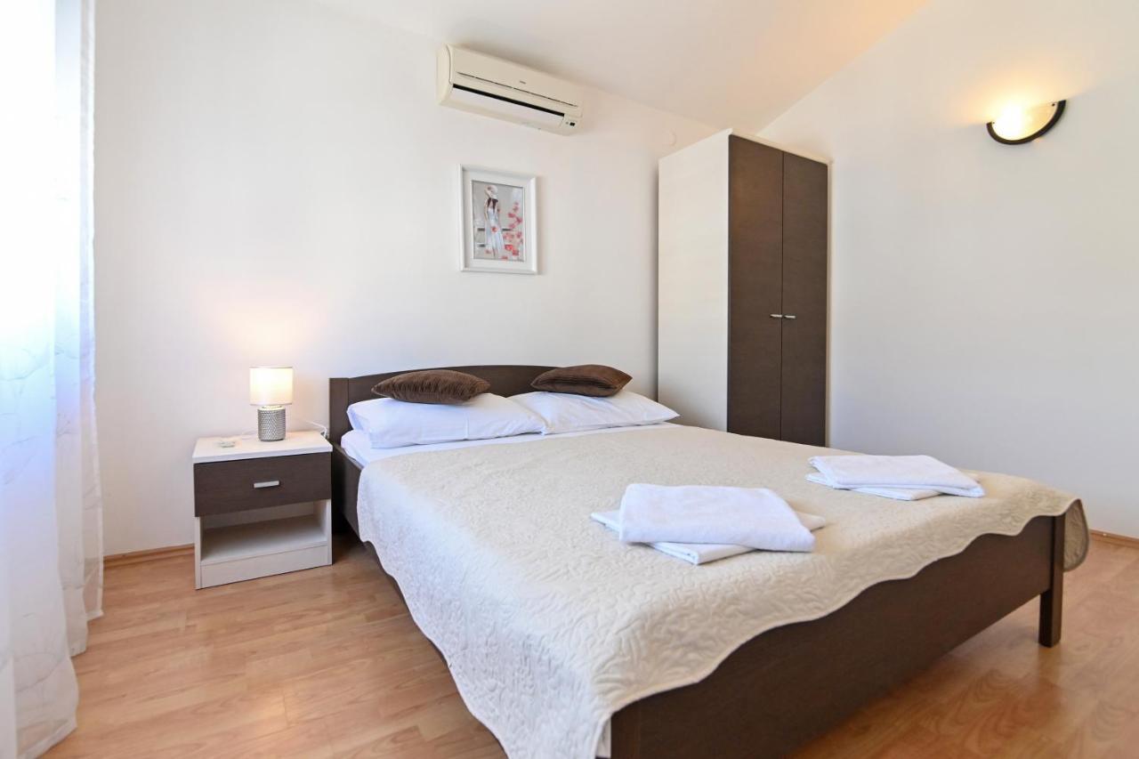 Apartments Andrea I バスカ エクステリア 写真