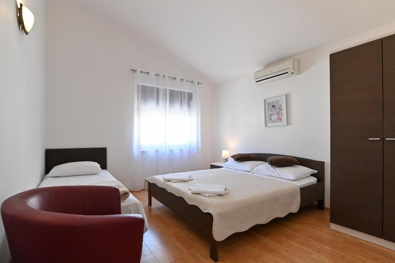 Apartments Andrea I バスカ エクステリア 写真